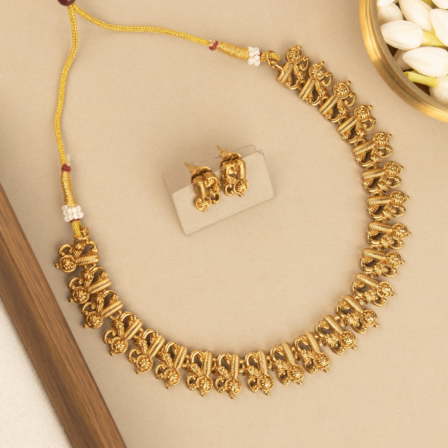 Necklace 327