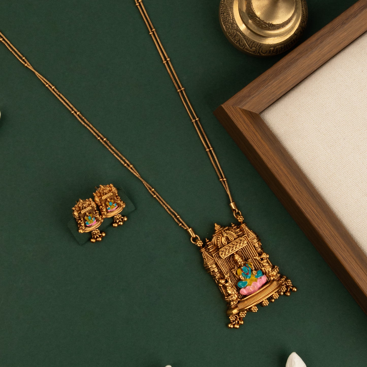 Necklace 401