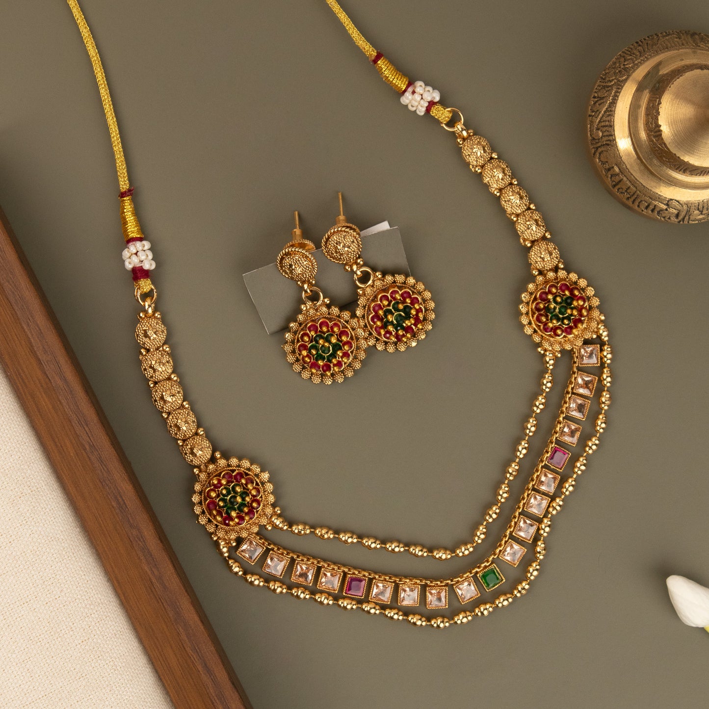 Premium Necklace 712