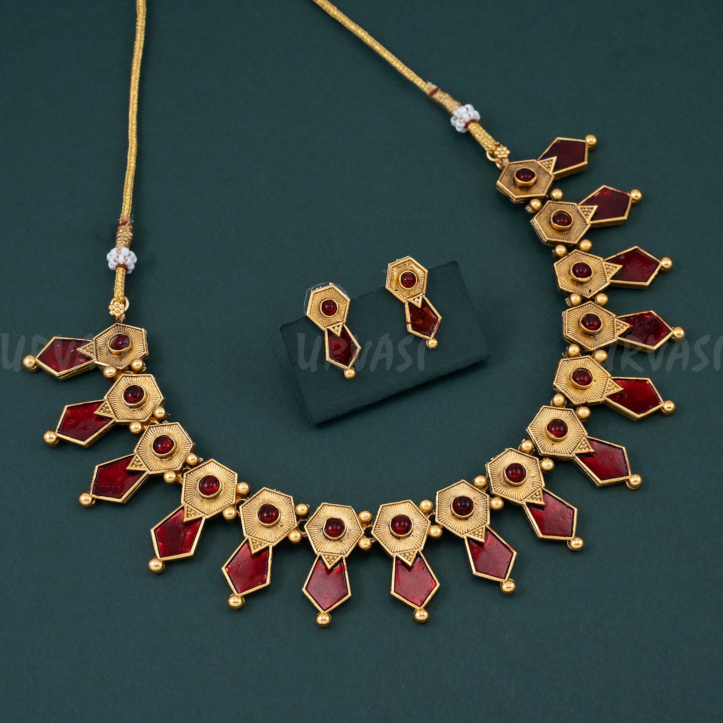 Necklace 105