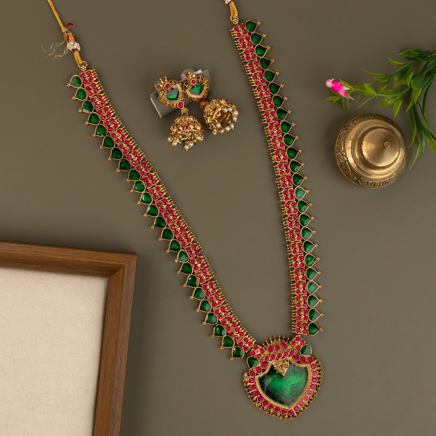 Necklace 719