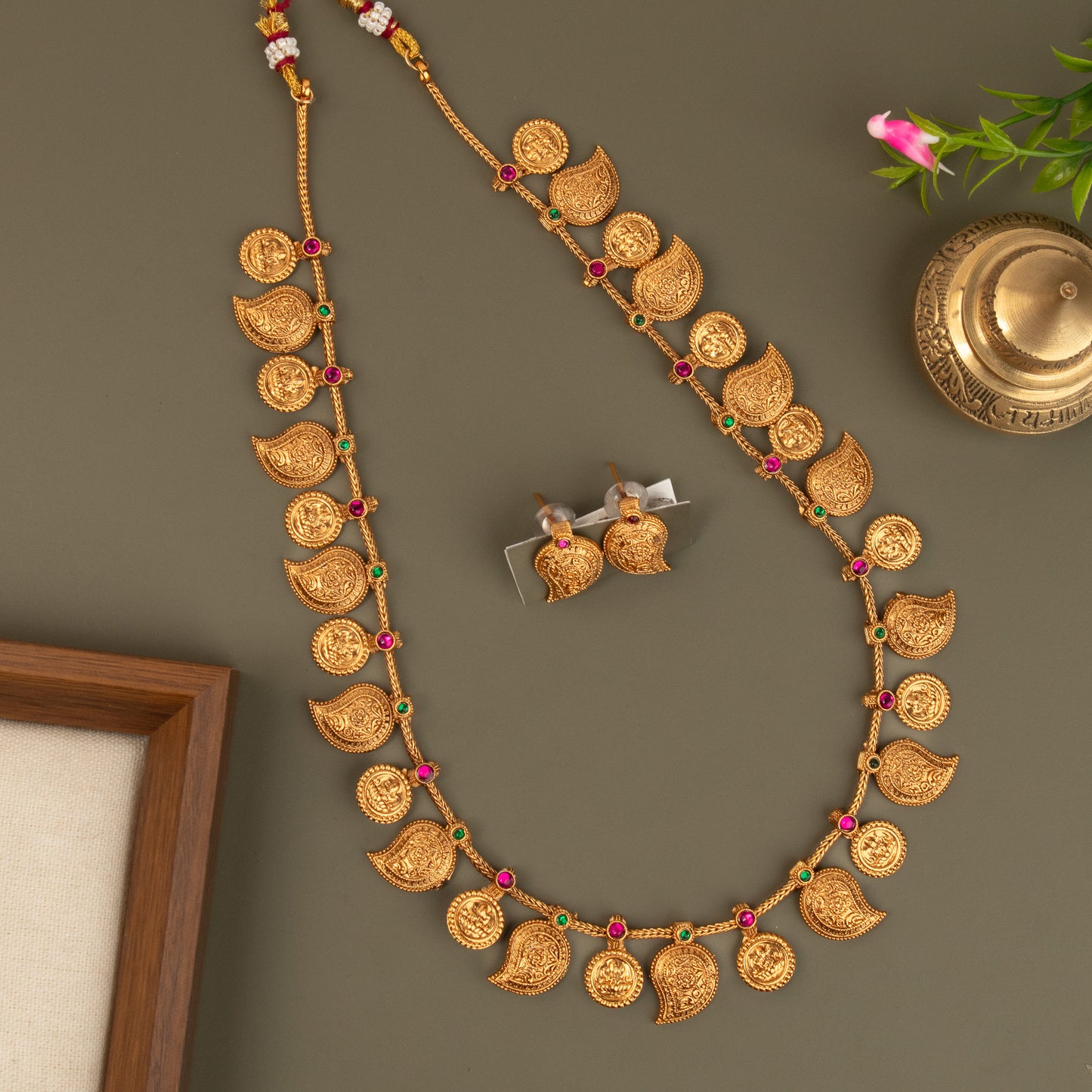 Necklace 747