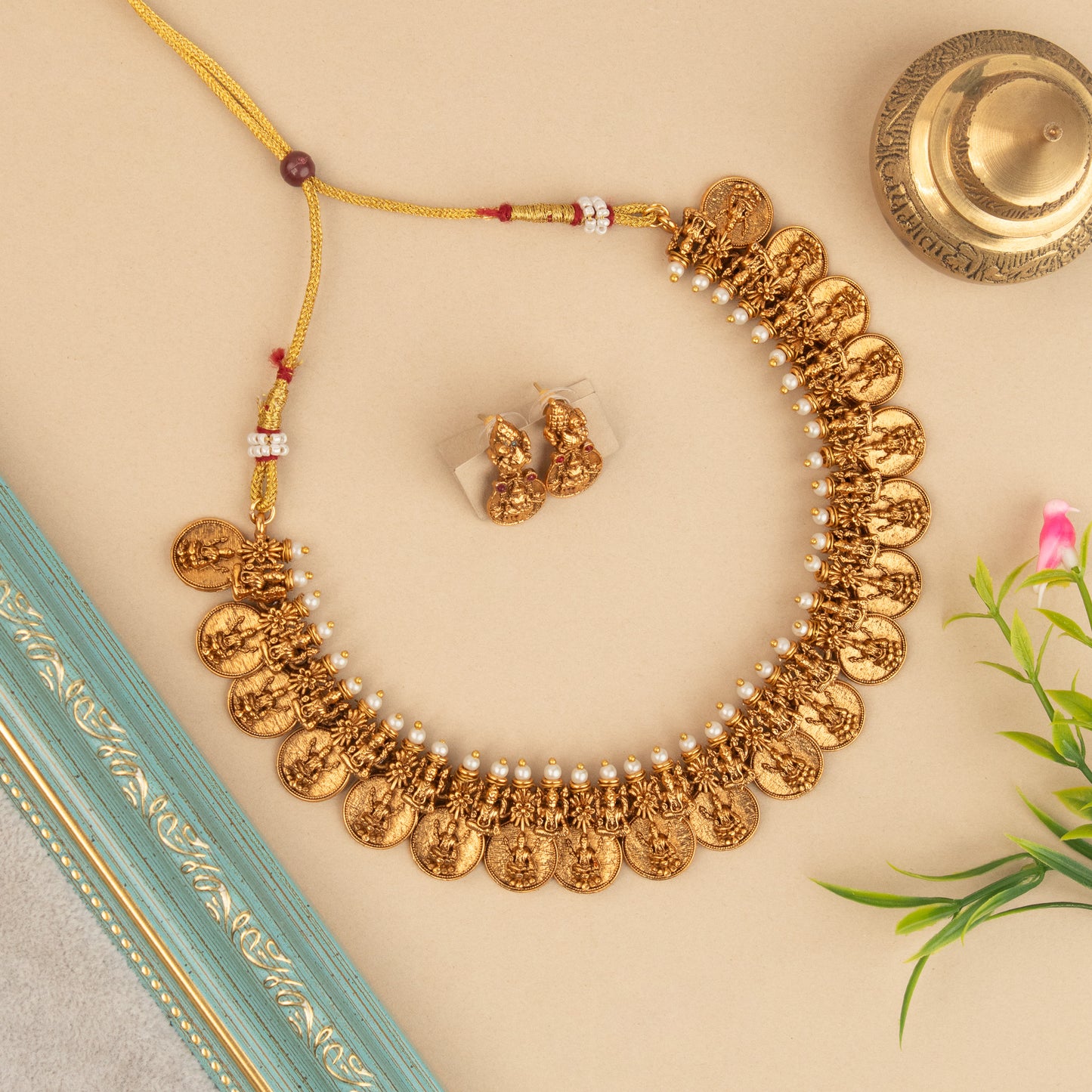 Necklace 833