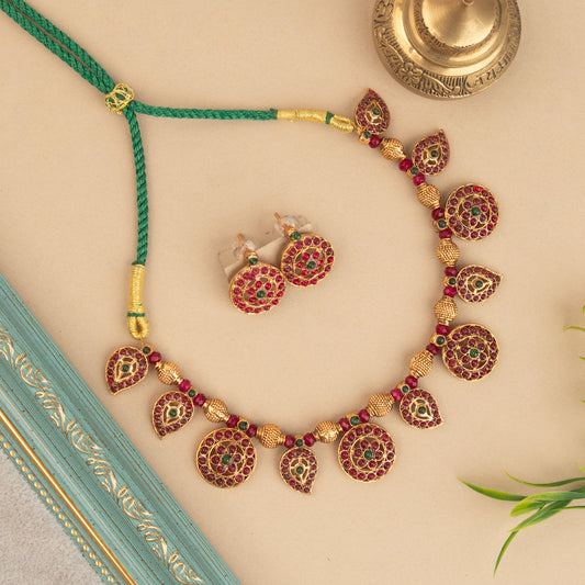 Necklace 835