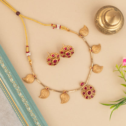 Necklace 832