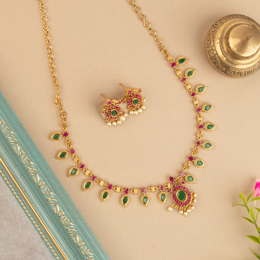 Necklace 841