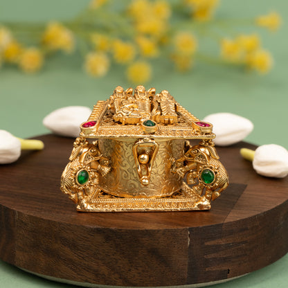 Antique Kumkum box KB09