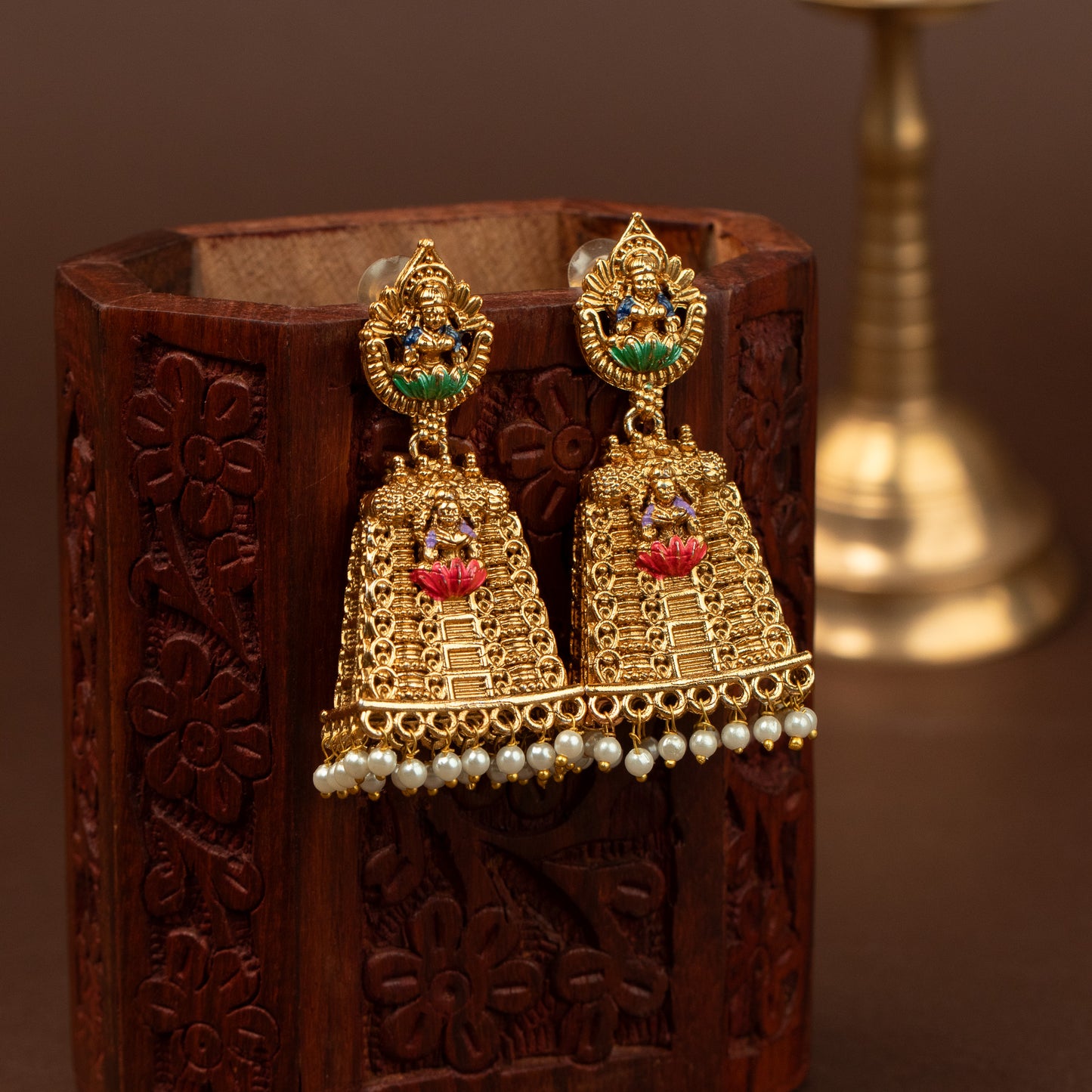 Antique Earrings E963