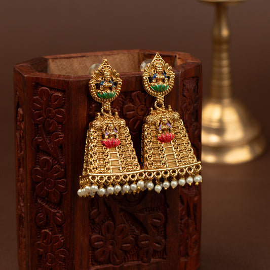 Antique Earrings E963