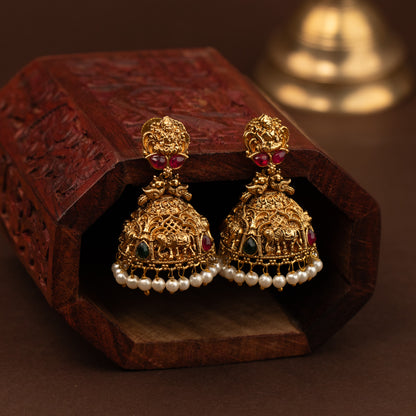 Antique Earrings E945