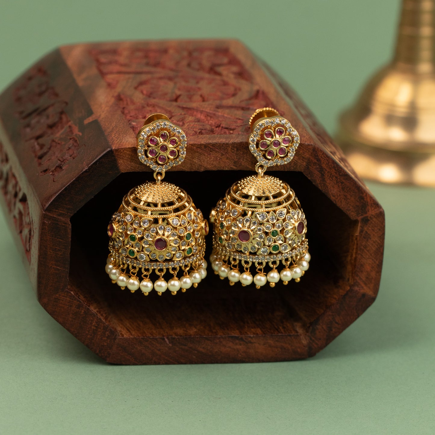 Antique Earrings E937