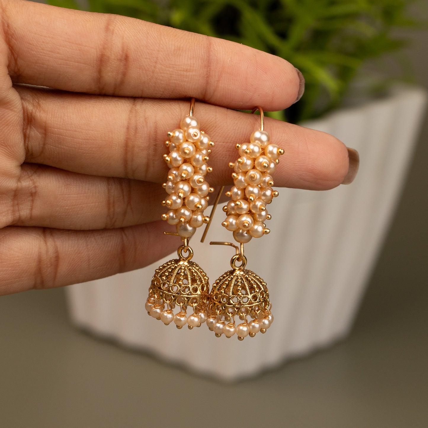 Antique Earrings E966