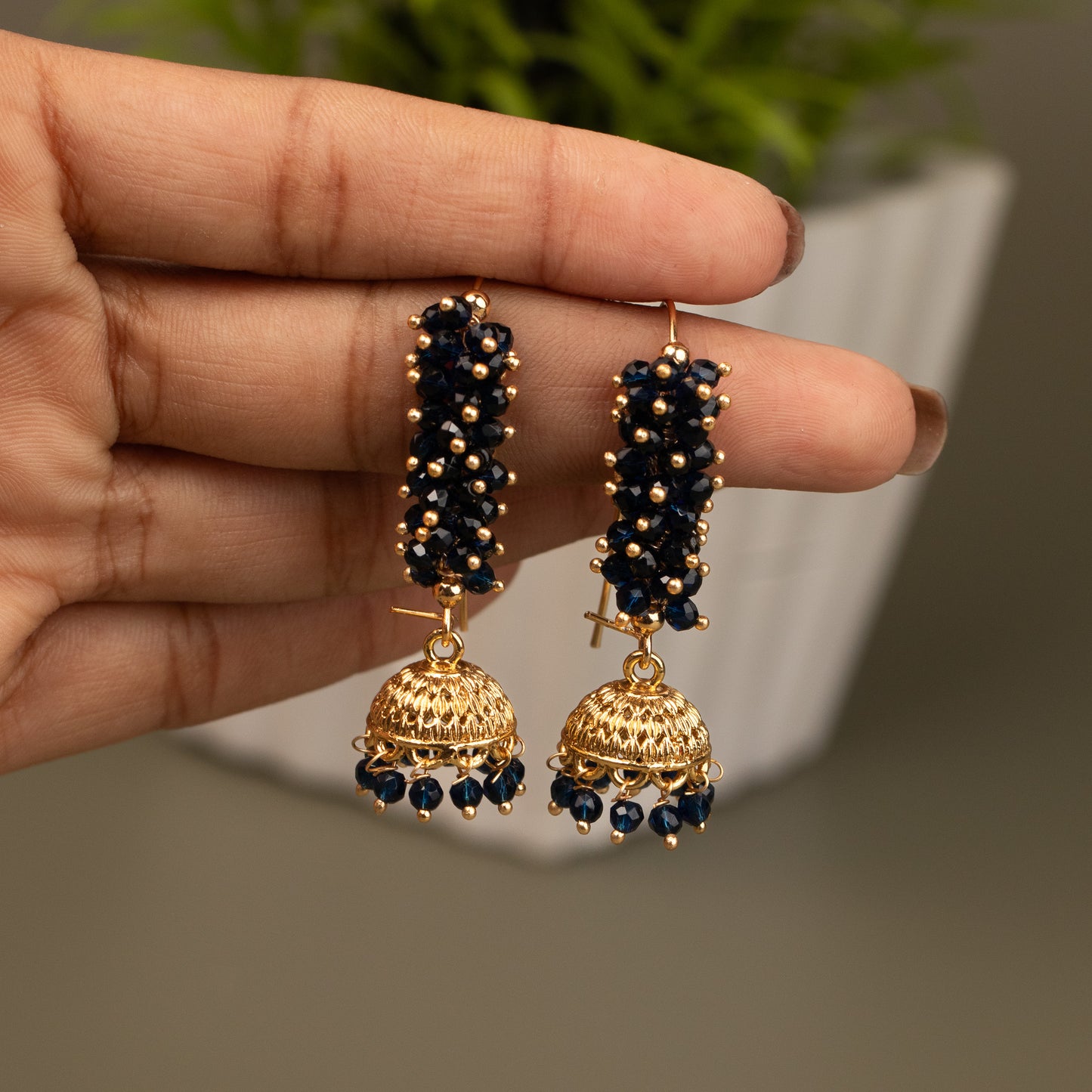 Antique Earrings E938