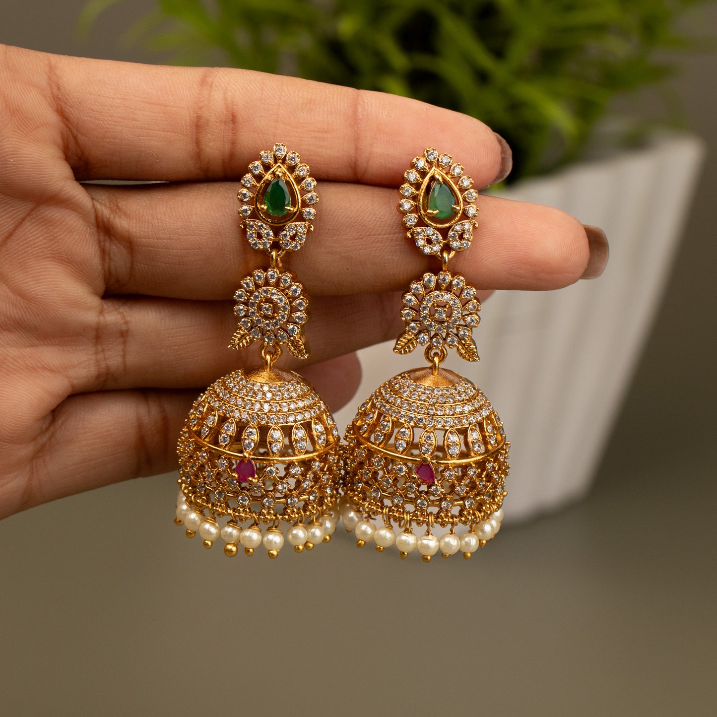 Antique Earrings E921
