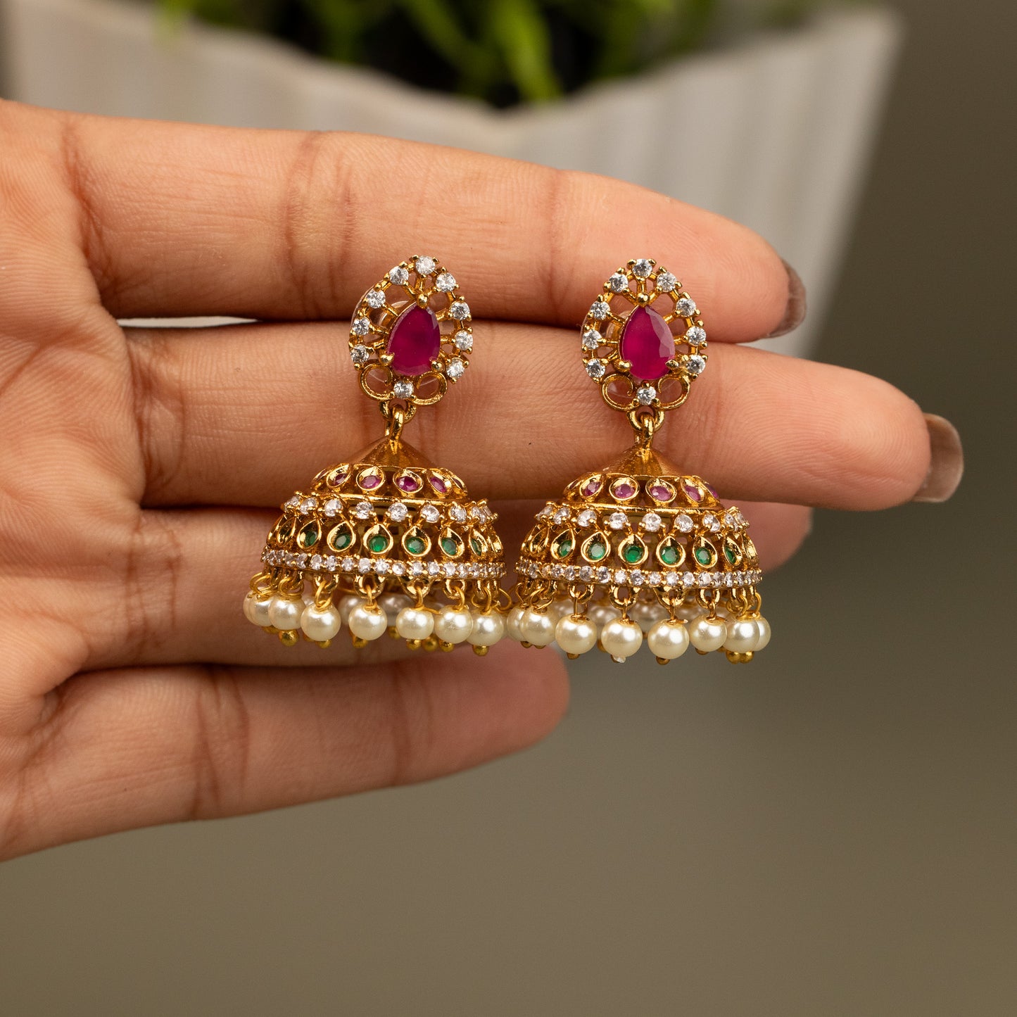 Antique Earrings E929