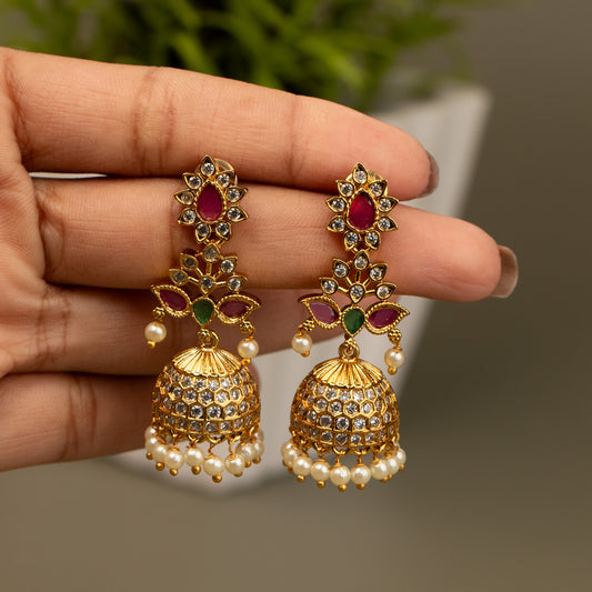 Antique Earrings E931