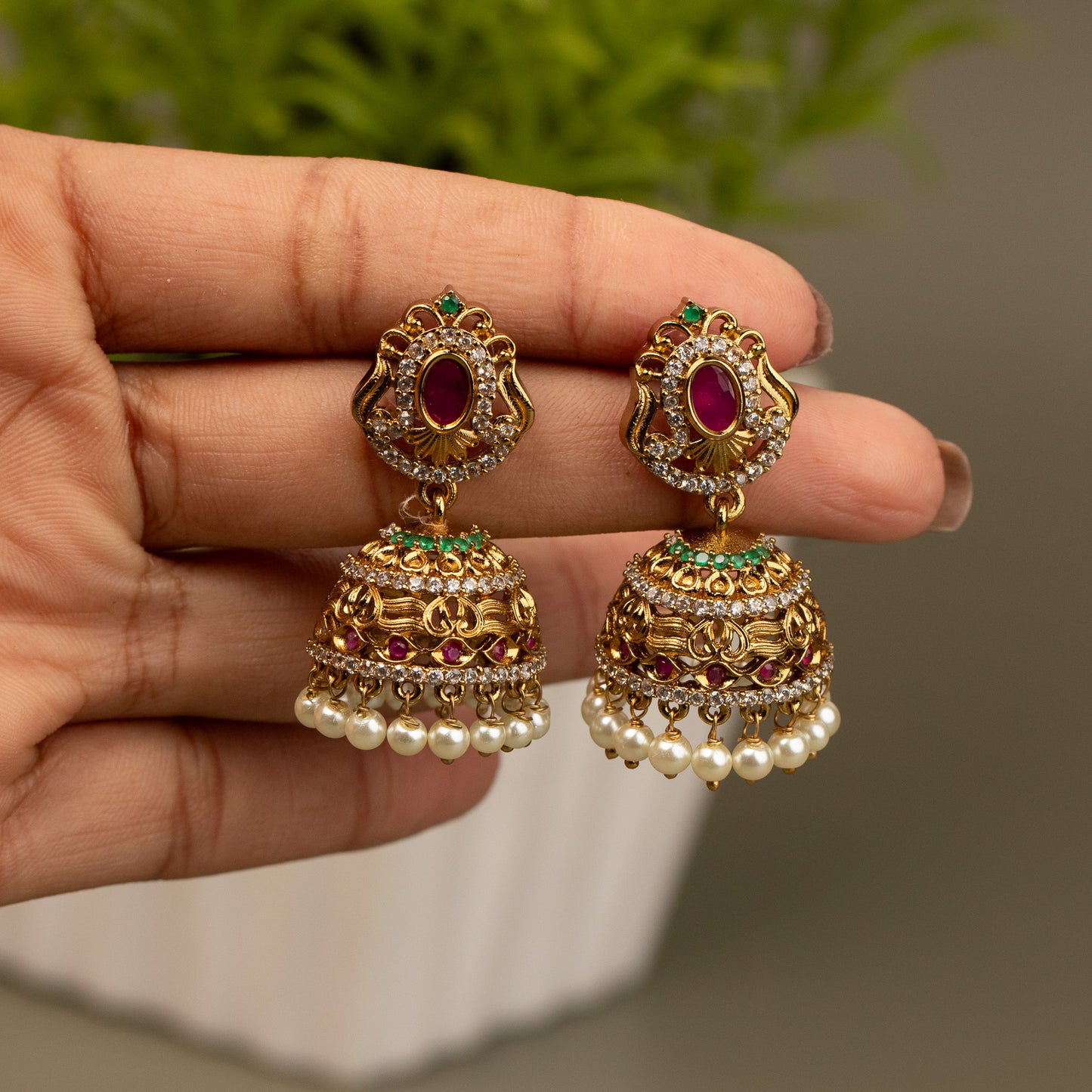 Antique Earrings E924