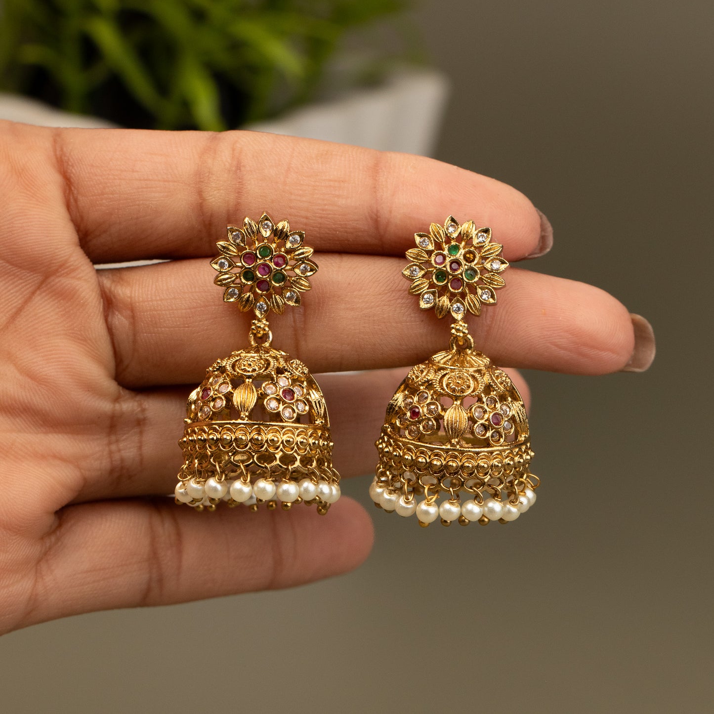 Antique Earrings E926