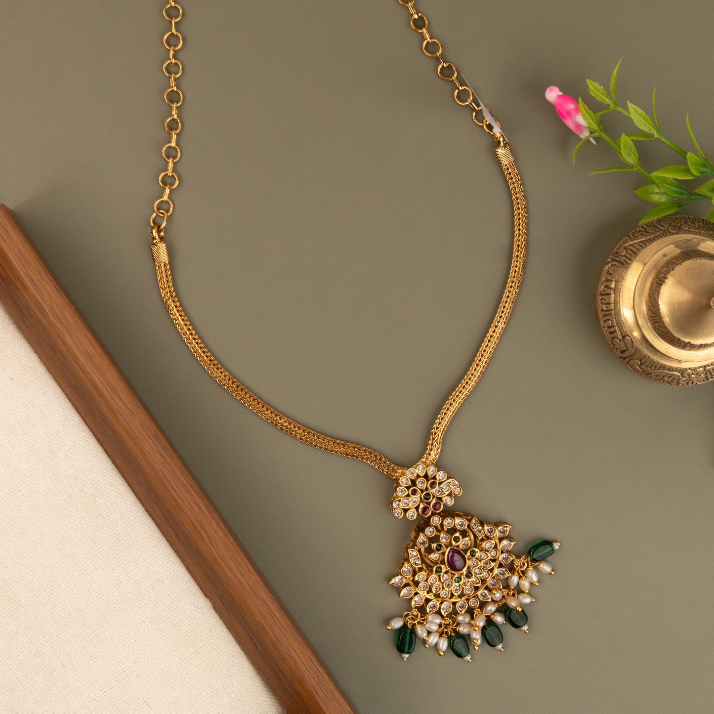 Necklace 989
