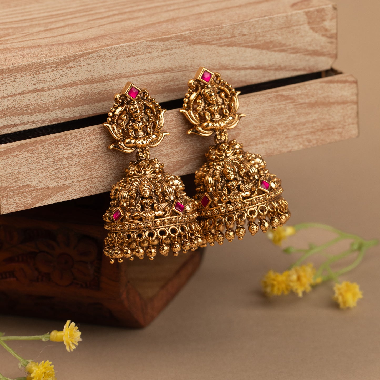 Premium Antique Earrings E1028