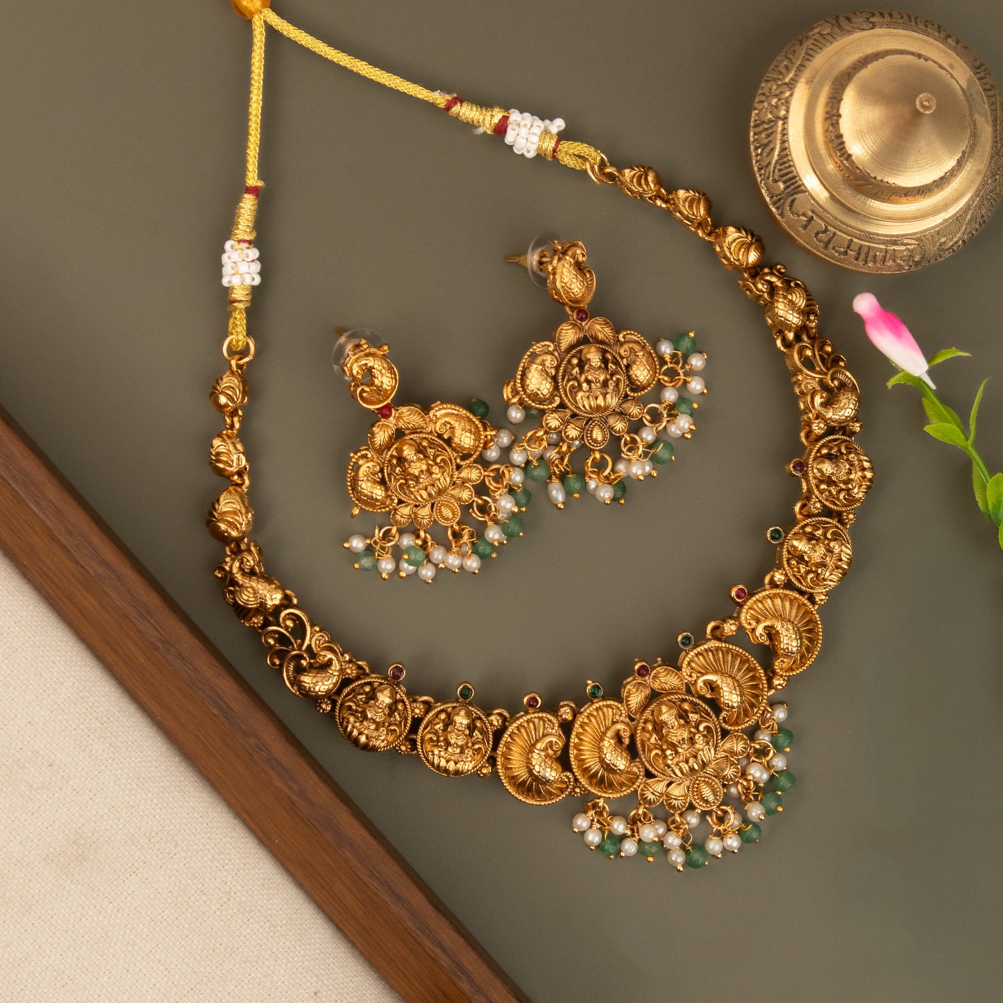 Necklace 837