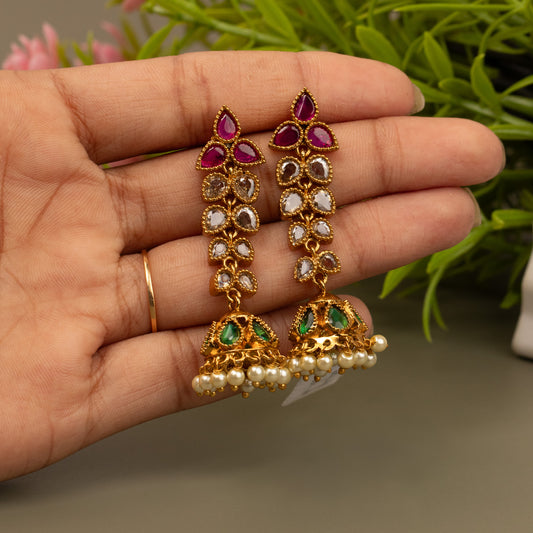 Antique Earrings E1072