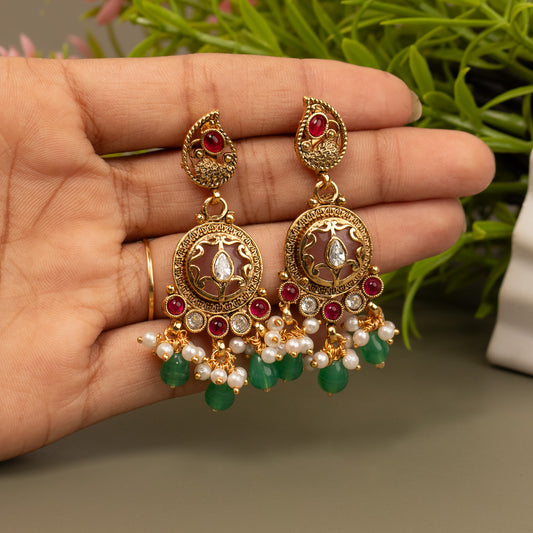 Antique Earrings E1073
