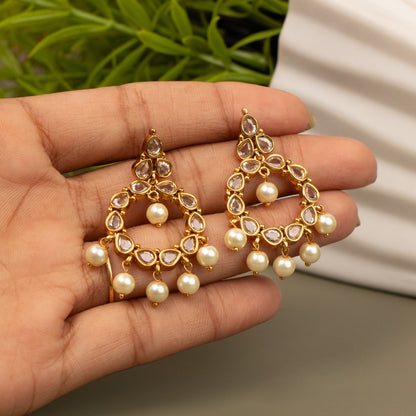 Antique Earrings E1017