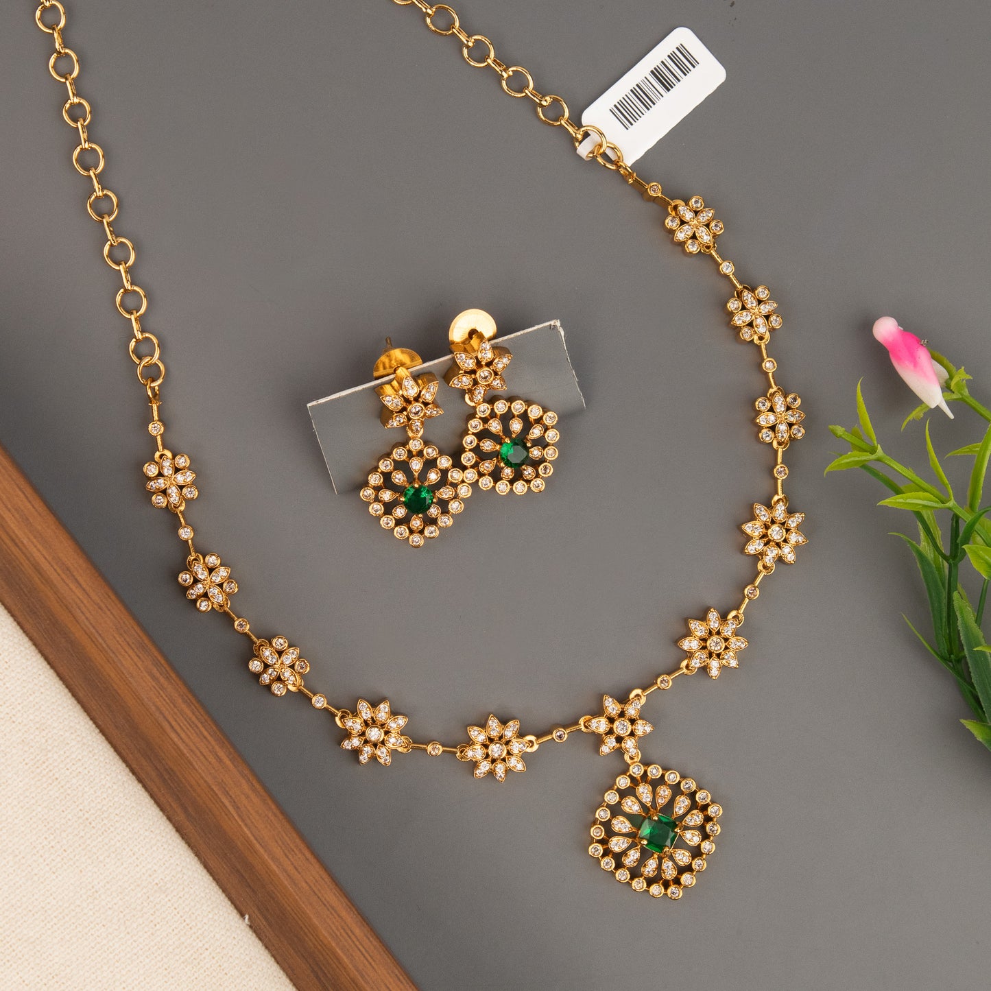 Necklace 402