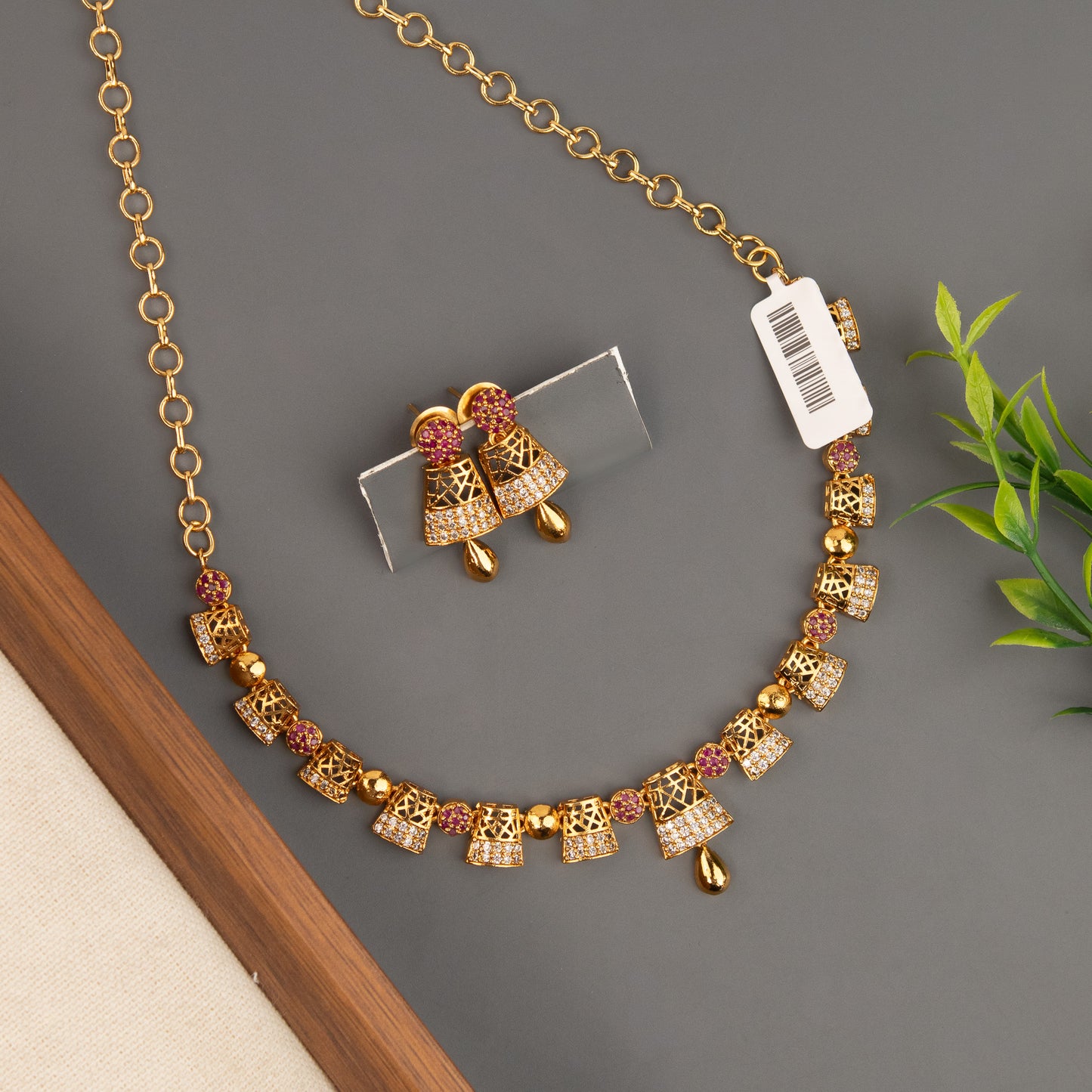 Necklace 371