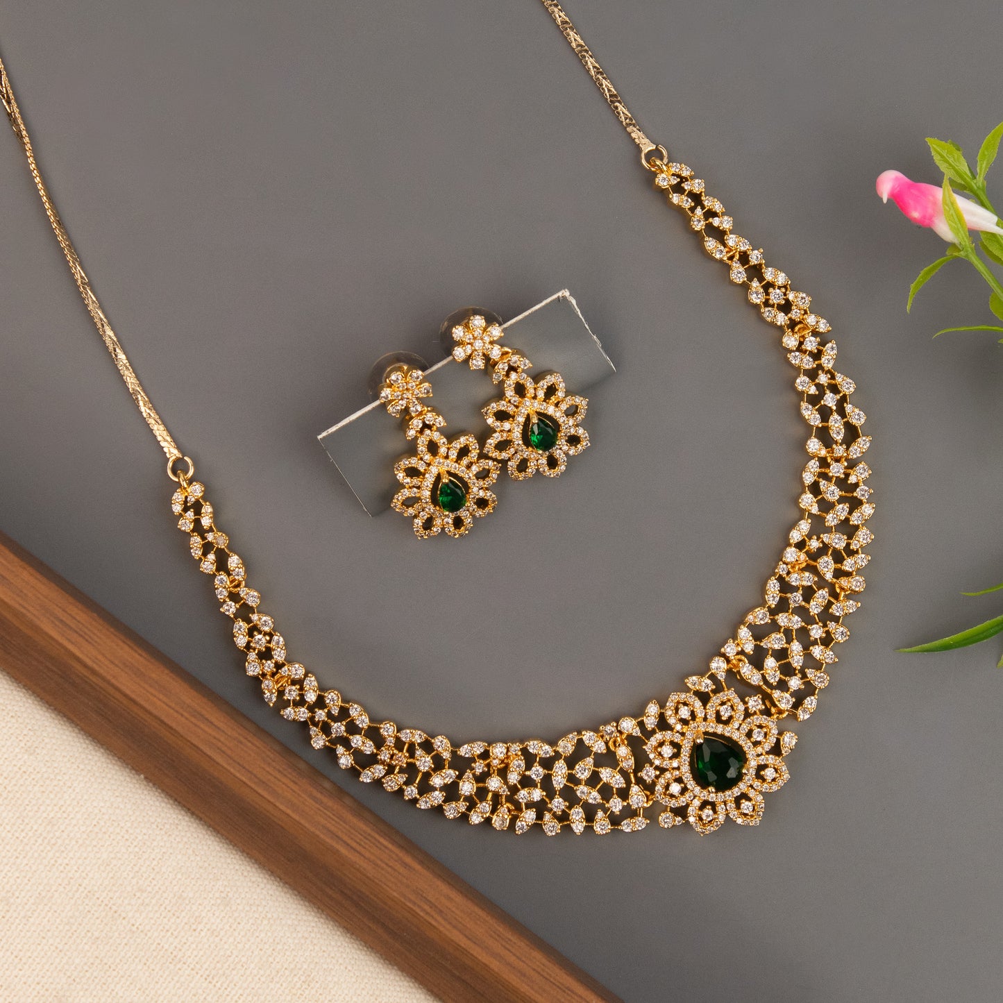 Necklace 1100