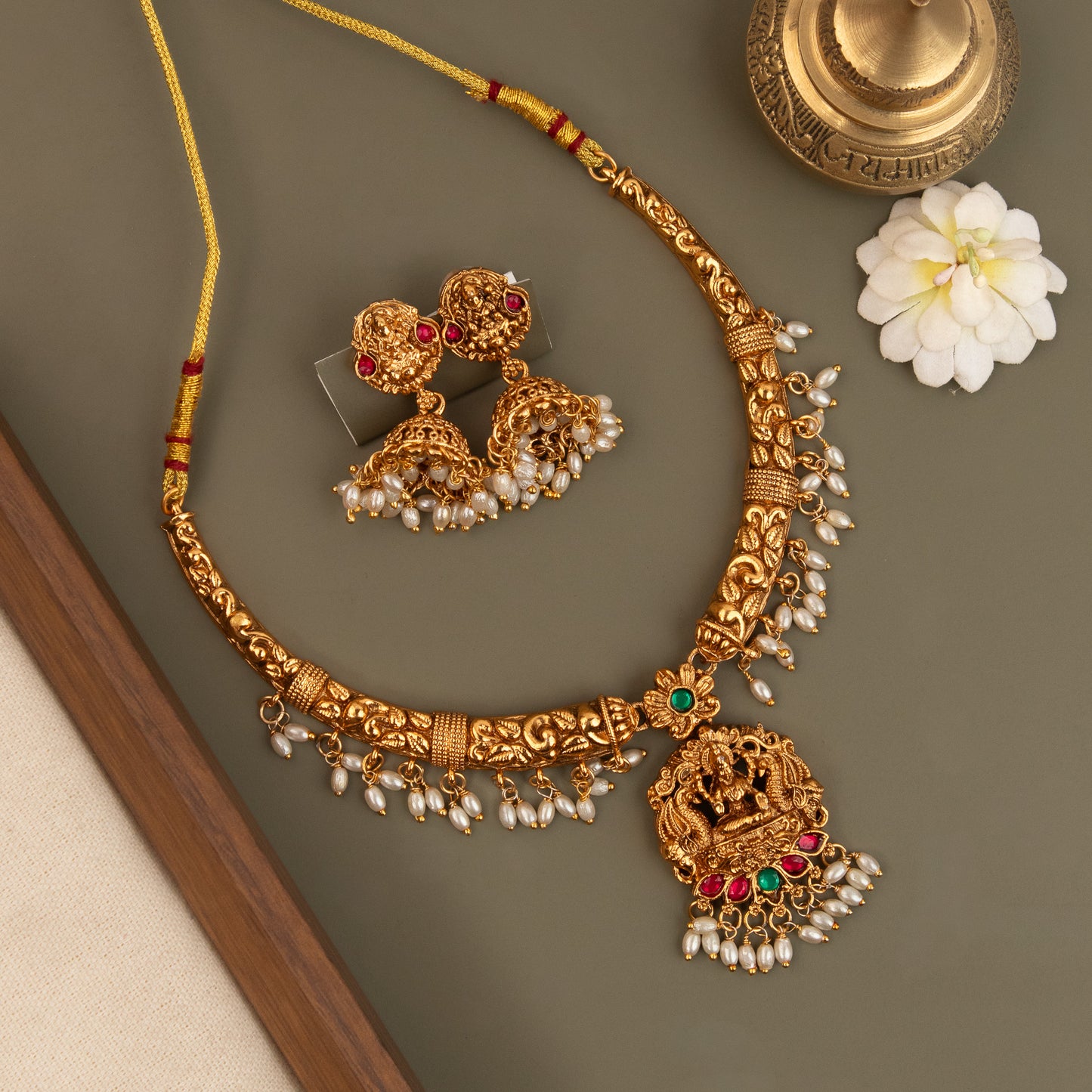 Necklace 1028