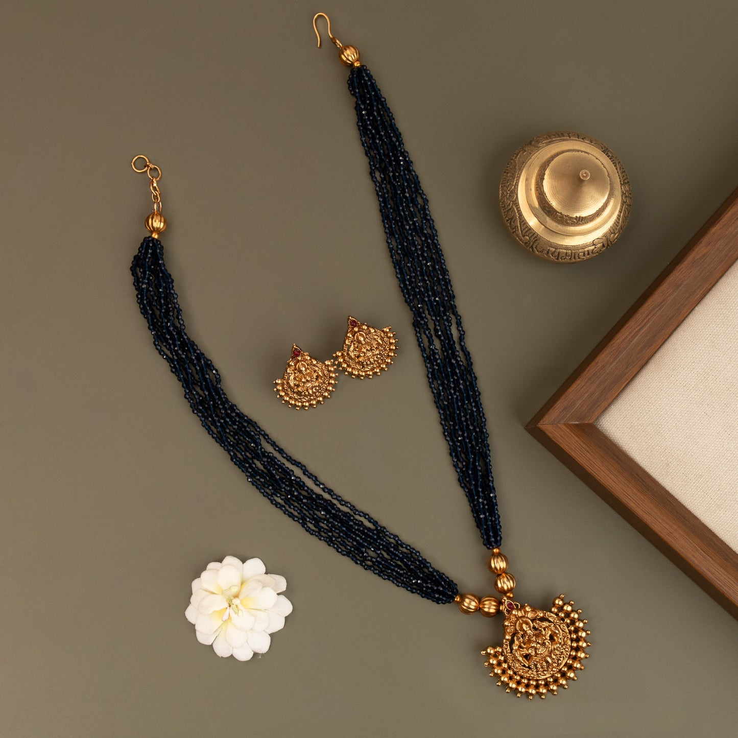 Necklace 007