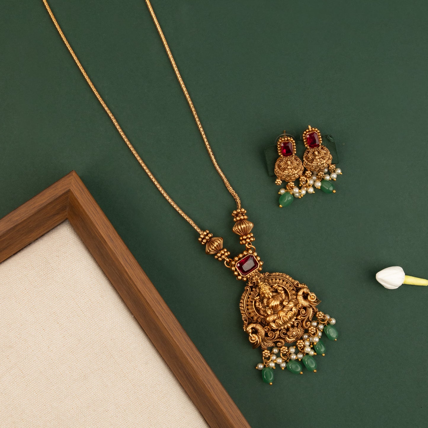 Necklace 115