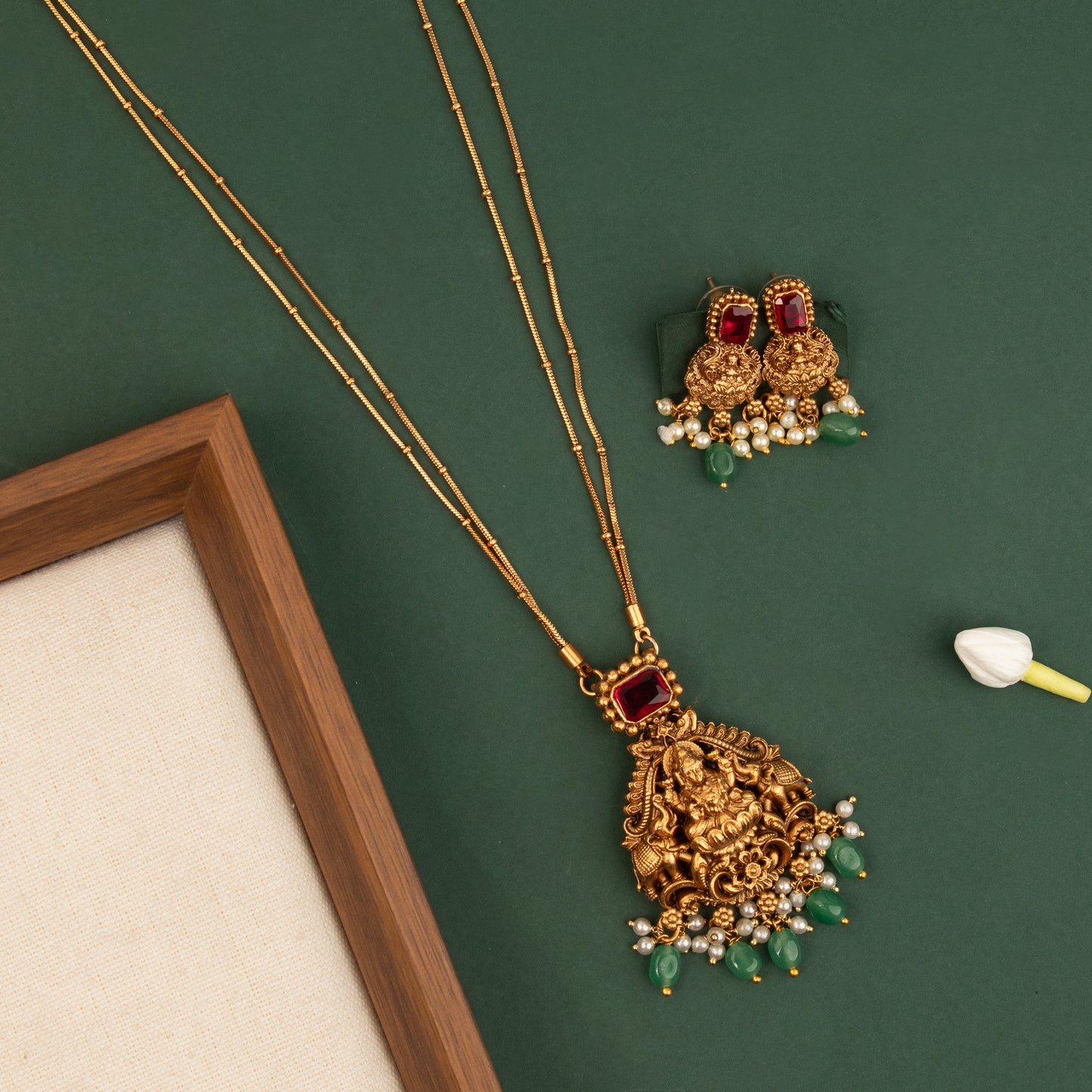 Necklace 094