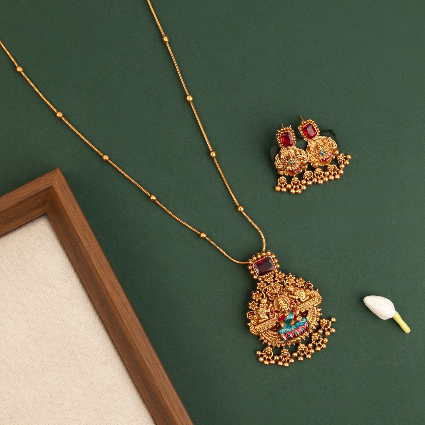 Necklace 079