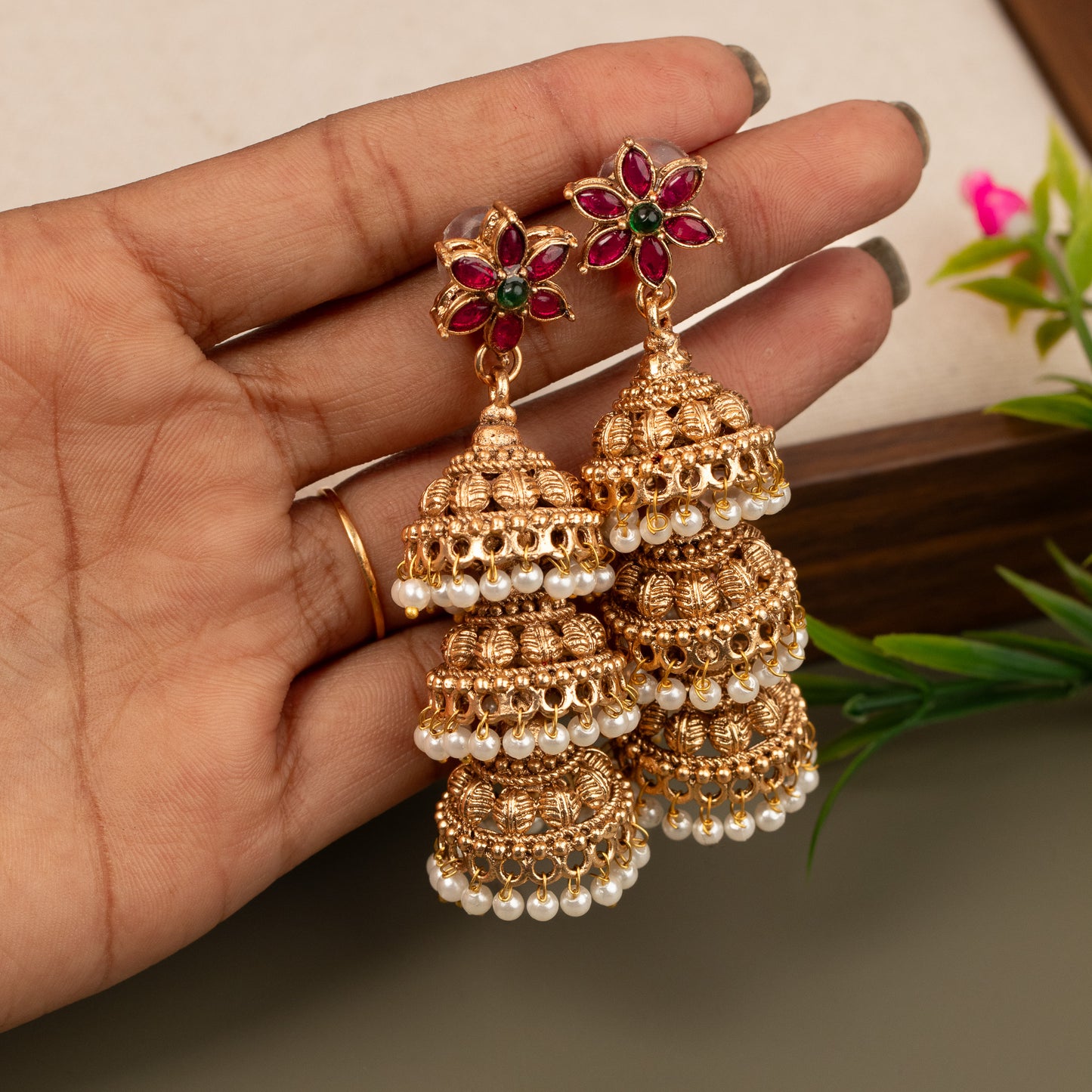 Antique Earrings E1155