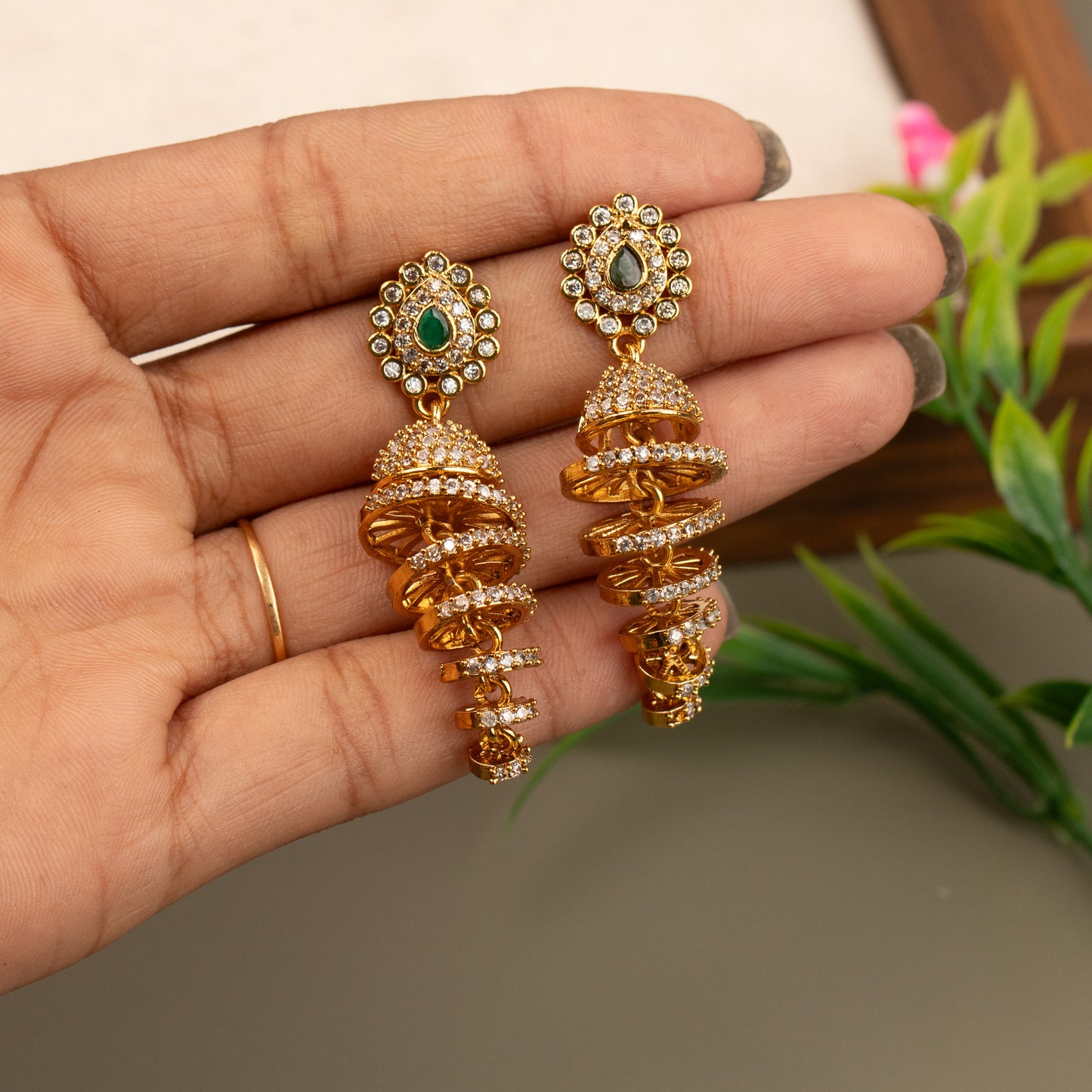 Antique Earrings E1145