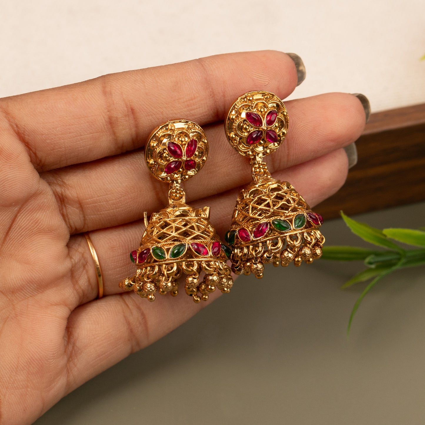 Antique Earrings E1139