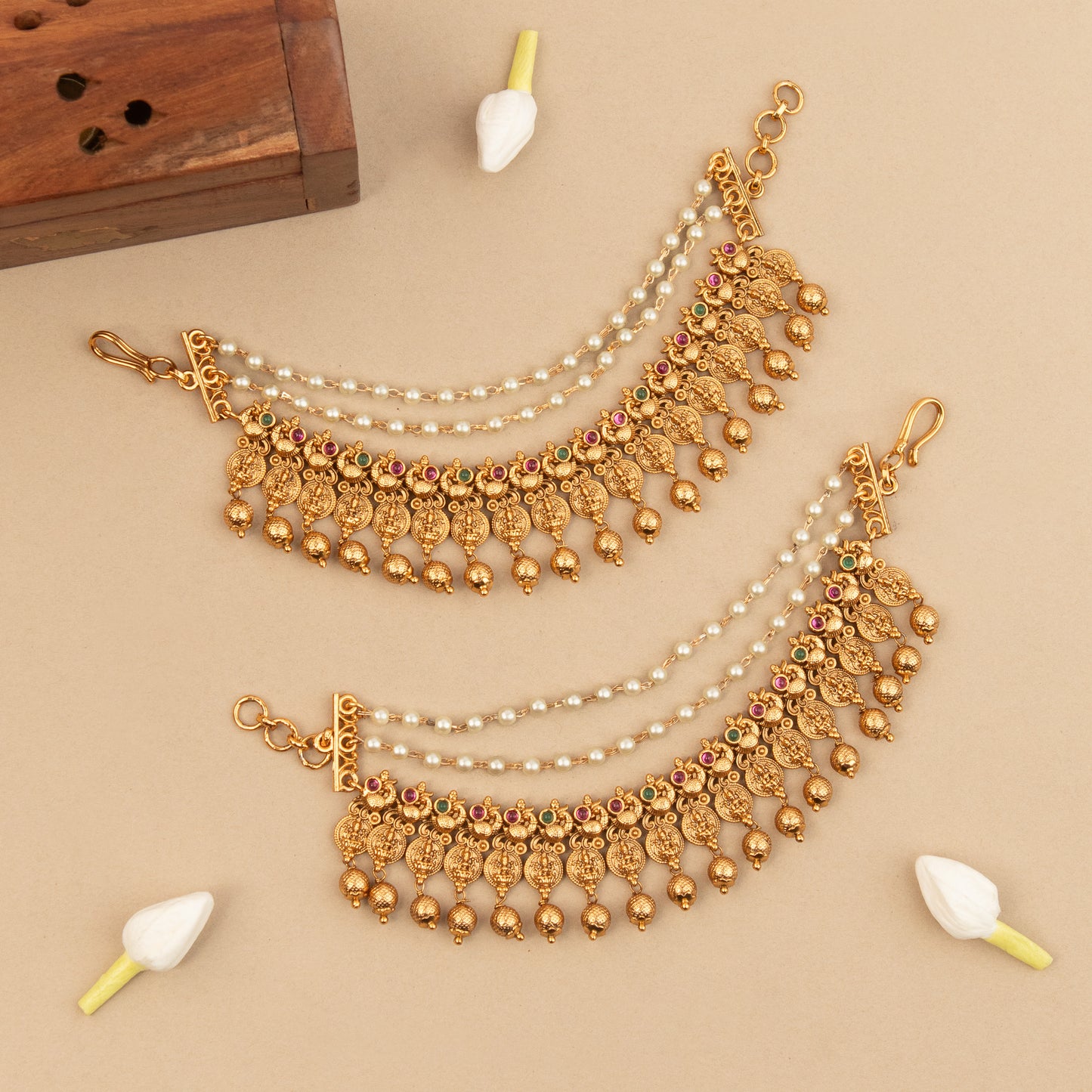 Premium Ear Chain EC90