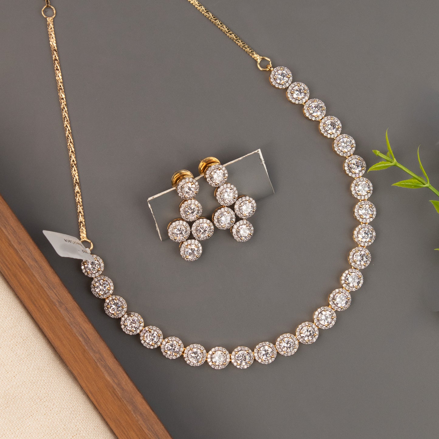 Necklace 196