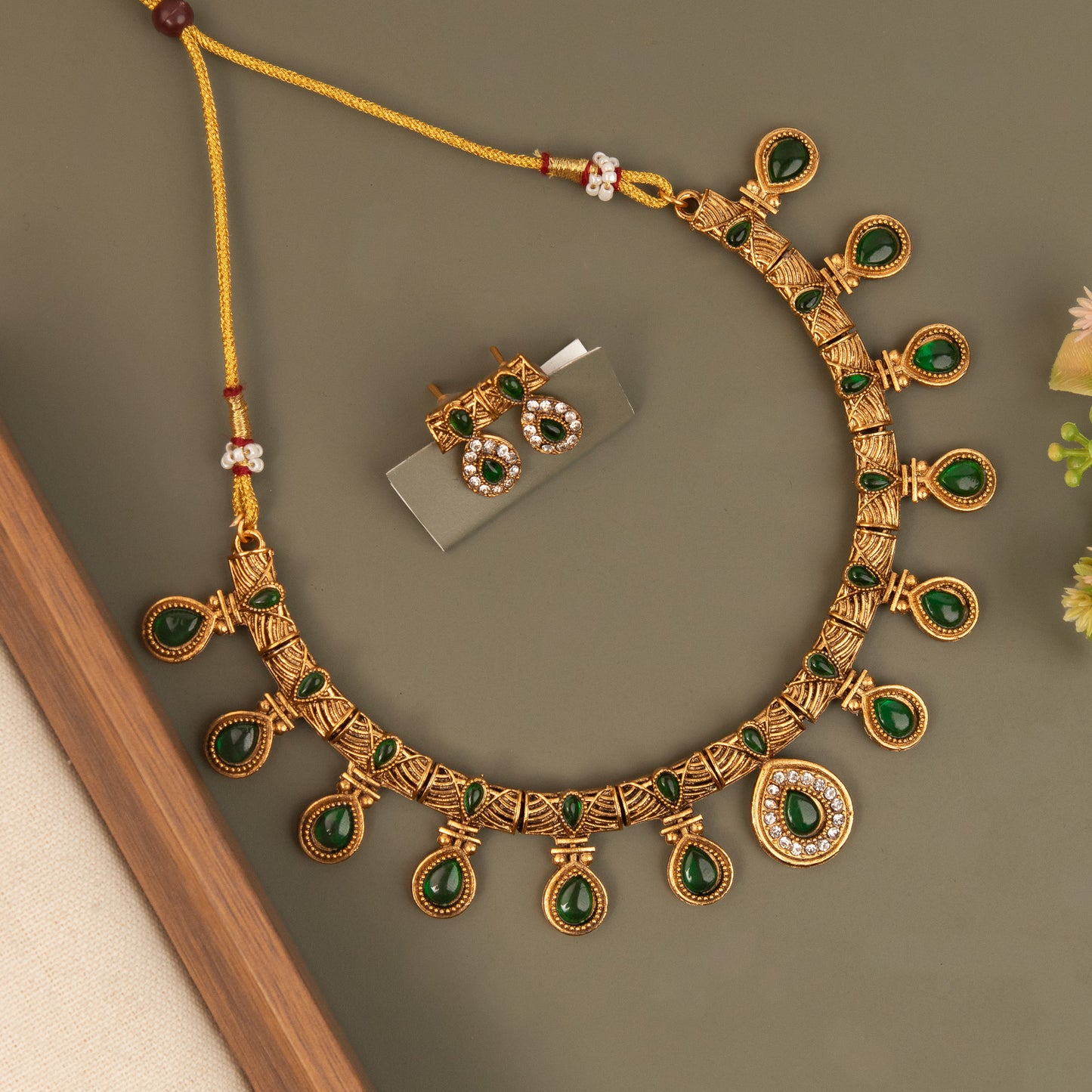 Necklace 303