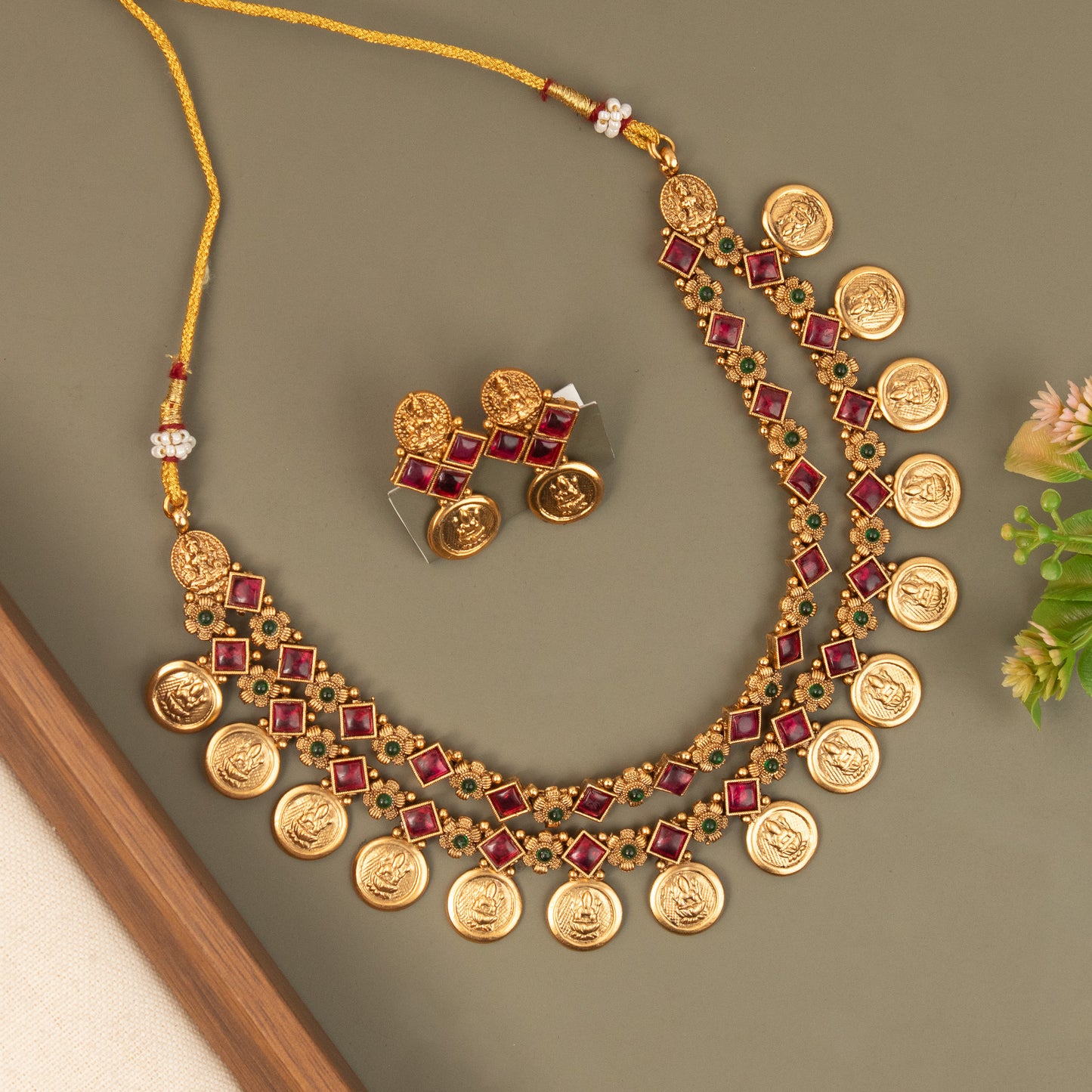 Necklace 304