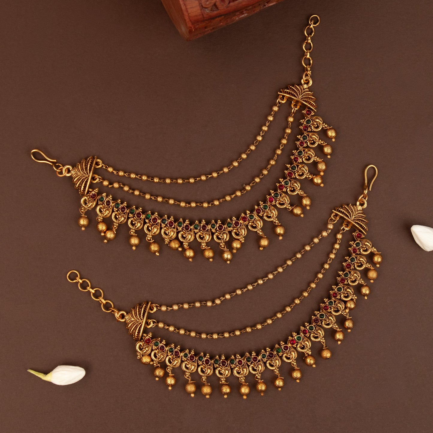 Ear Chain EC95