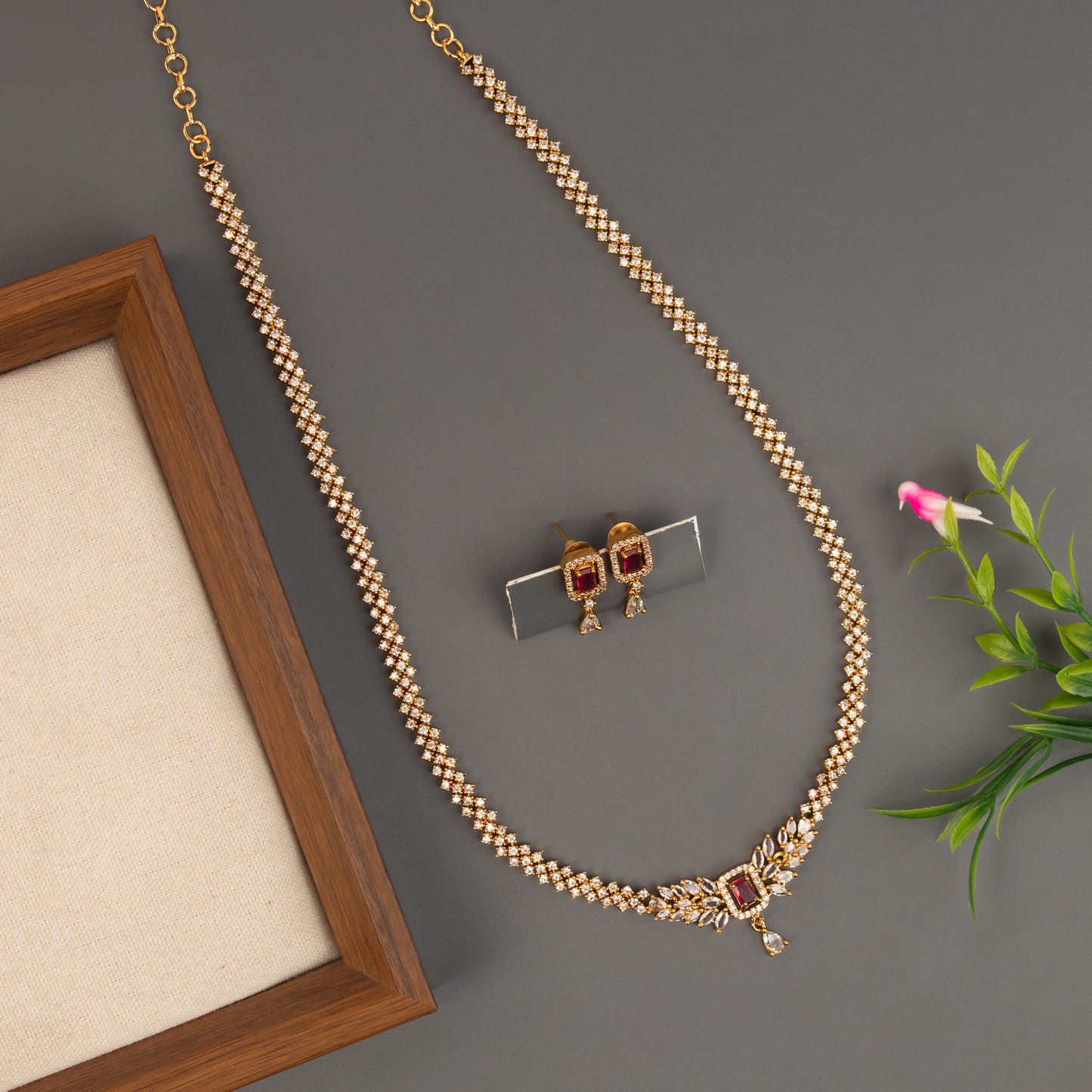 Necklace 568