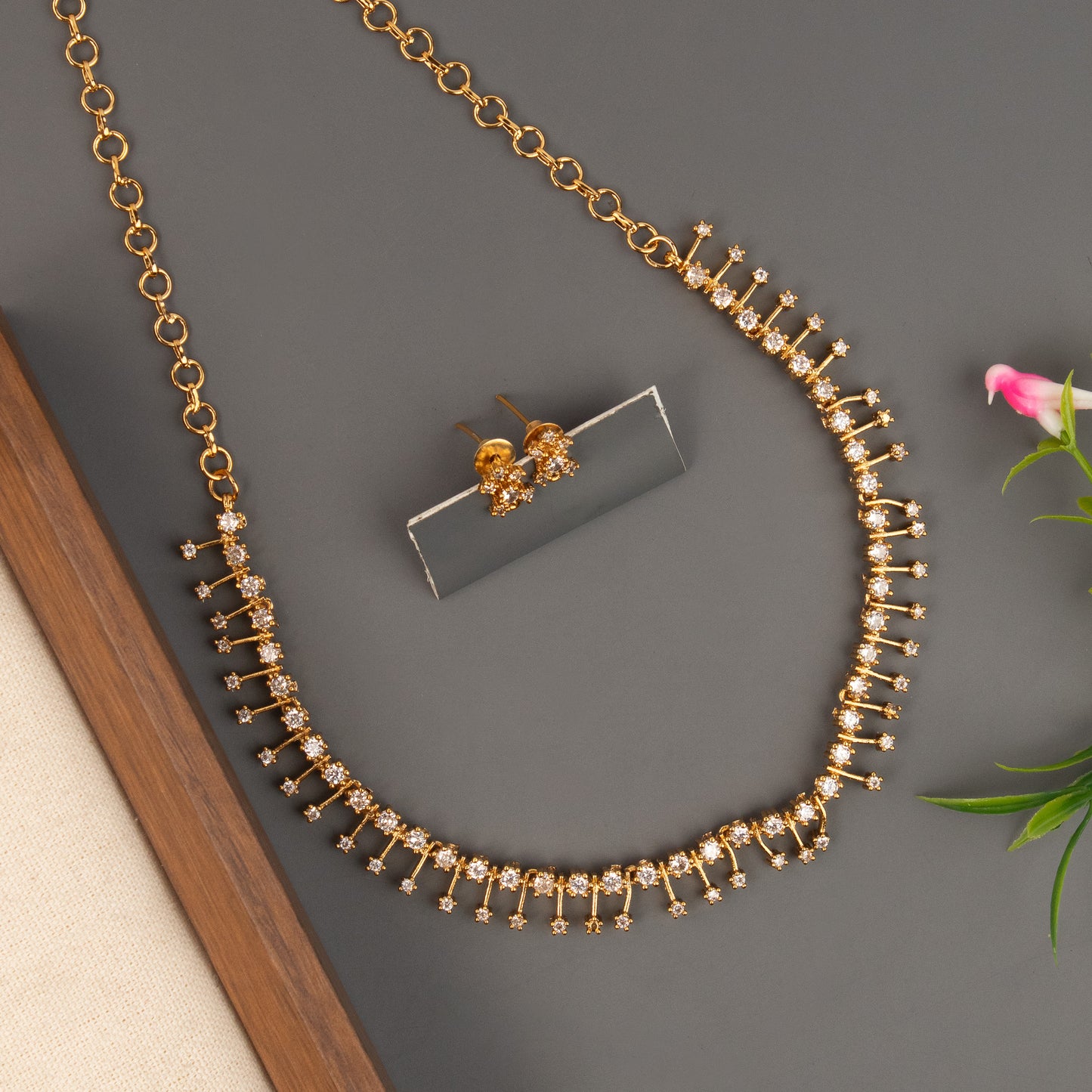Necklace 573