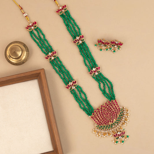 Necklace 663