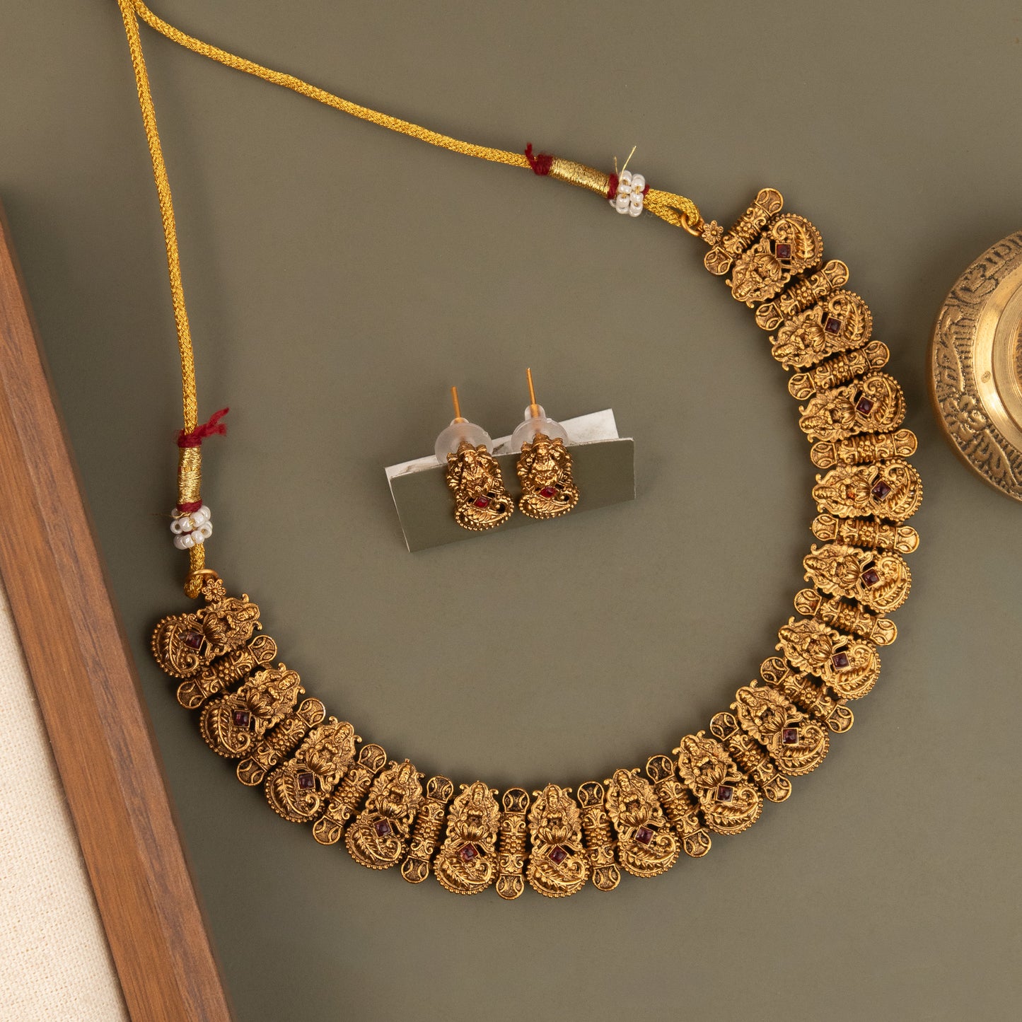 Necklace 723