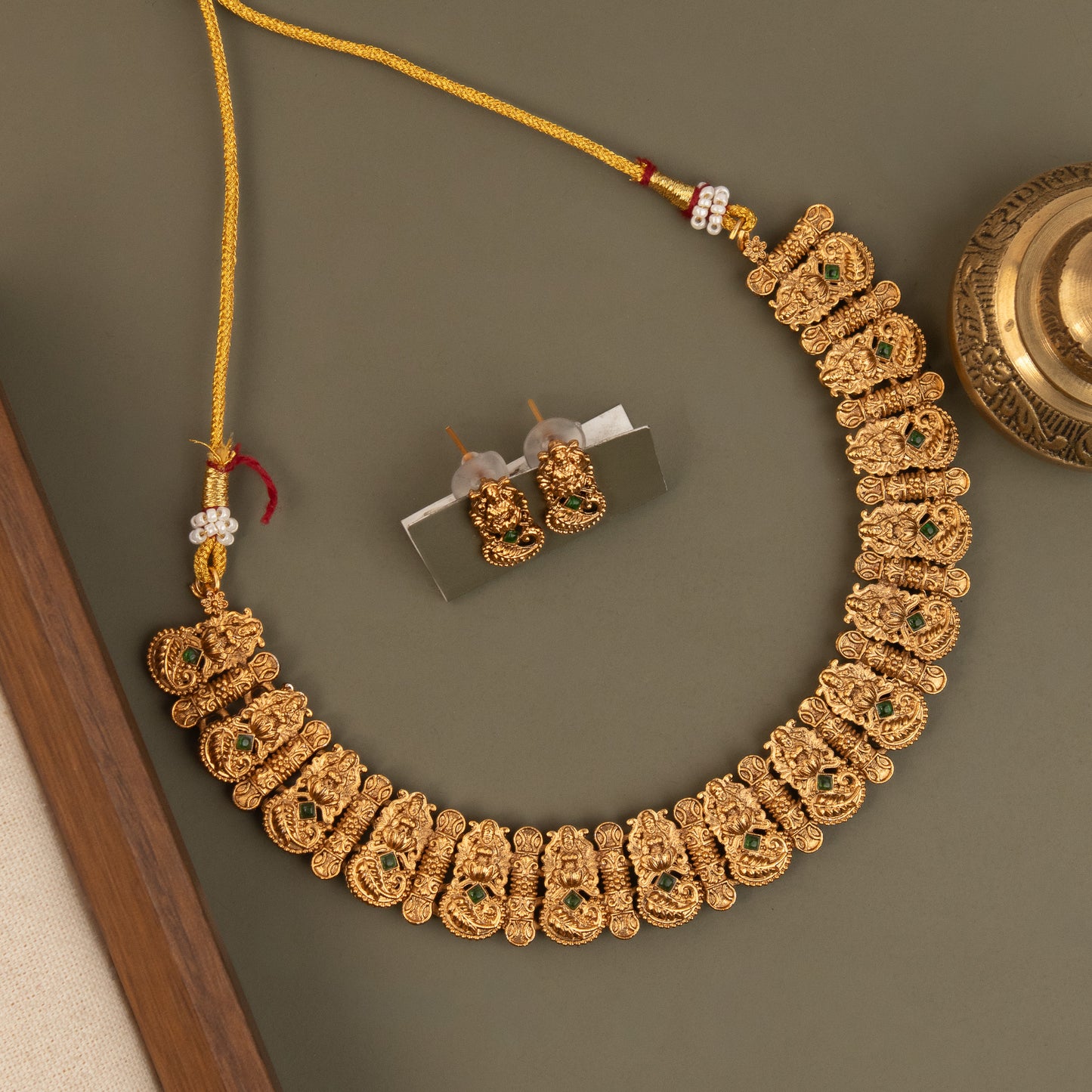 Necklace 723