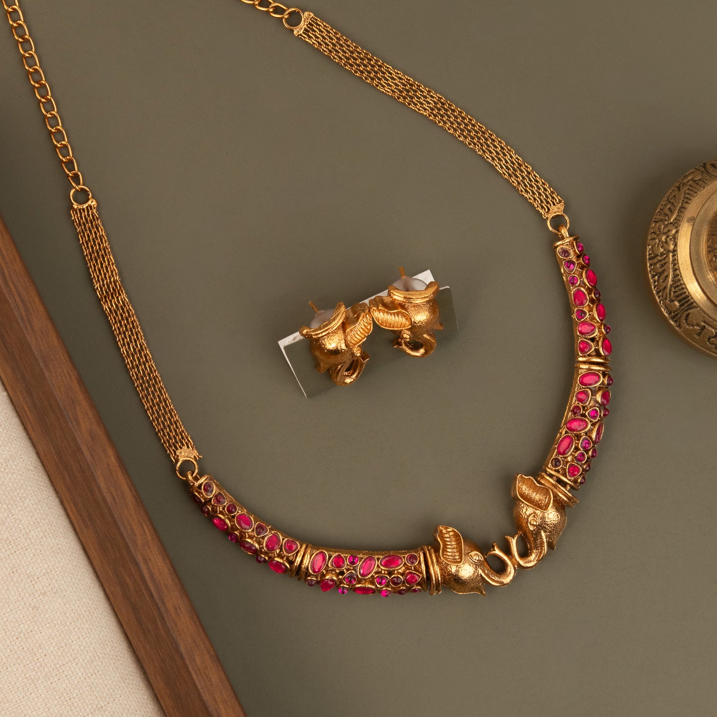 Necklace 702
